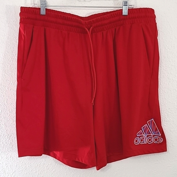 *NWT* ADIDAS Red Shorts w/Side Logo & Embroidered Logo, size XXL - Picture 1 of 7